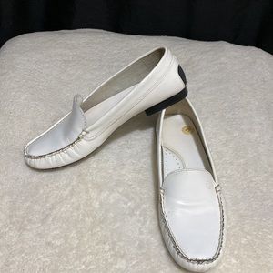 Ralph Lauren white woman’s slide on loafer shoes size 7.5